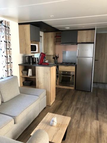 Hotel Camping Les Sables Du Midi Valras-Plage Esterno foto